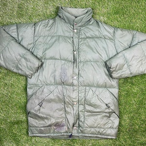 Vintage L.L. Bean Parka Button Up Jacket Size XL 1960s 60s Quality Warm Hunting Winter Fashion Puffery Puff Coat Hiking Goose Down Feathers