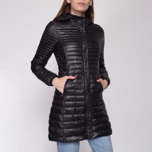 Patagonia Black Fiona Lightweight Down Fill Parka - Extra Small | Vintage Long Zip Up Hooded Lightweight Jacket