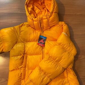 Gorgeous AUTHENTIC Columbia Pike Lake Omni Hooded Puffer Coat Jacket. Yellow Women's XL. Modern Vintage Fashion Accessories