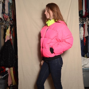 90s large Columbia sportswear reversible jacket neon hot pink yellow high viz ski jacket down zipper snow winter fall 80s unisex retro style