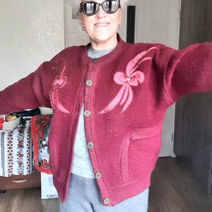 Vintage 80s Knitted Cardigan: Burgundy Acrylic Button-Down Jacket (Fits S-M-L)