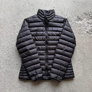 Women’s Patagonia Black Down Sweater™ Puffer Jacket